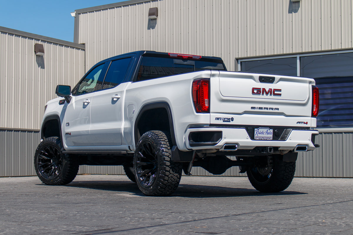 2024 GMC Sierra 1500 AT4 #RZ108910