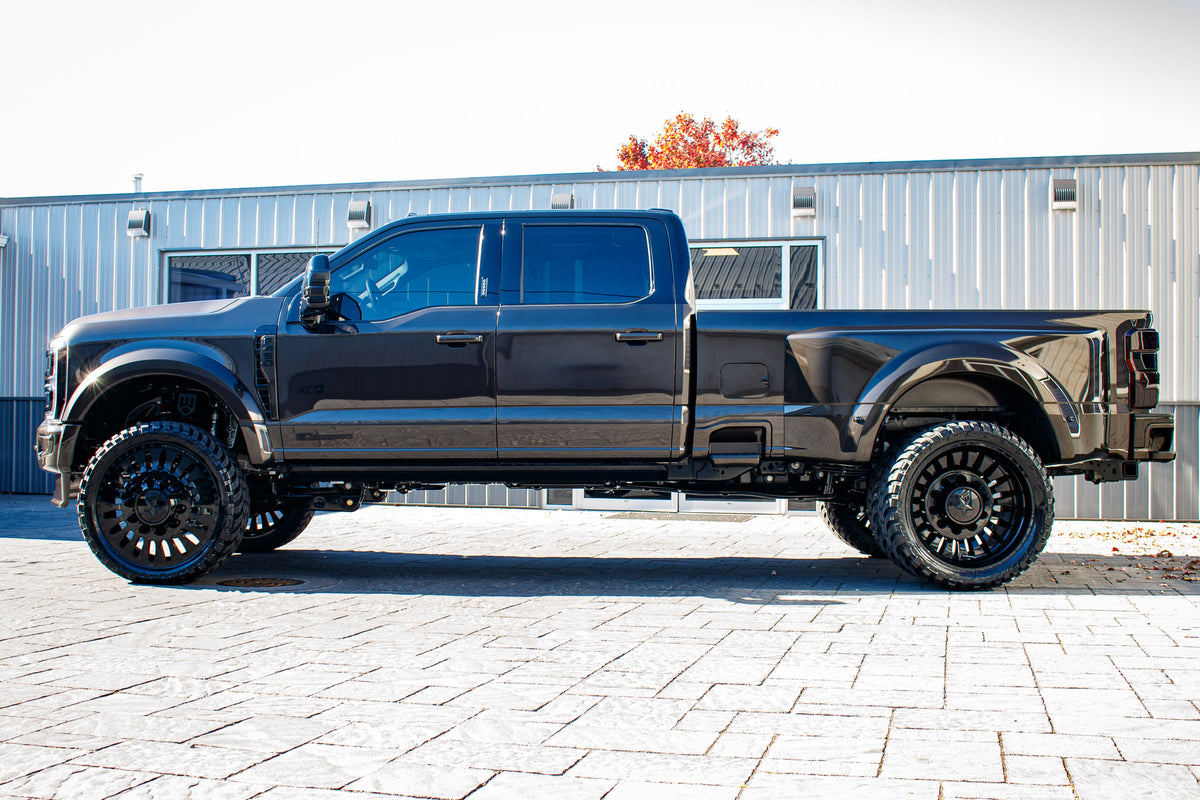 2024 Ford F-450 Super Duty Limited #REE21732