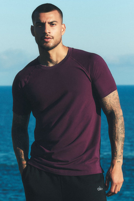 ALO Vapor Crewneck Short Sleeve - Rich Bordeaux