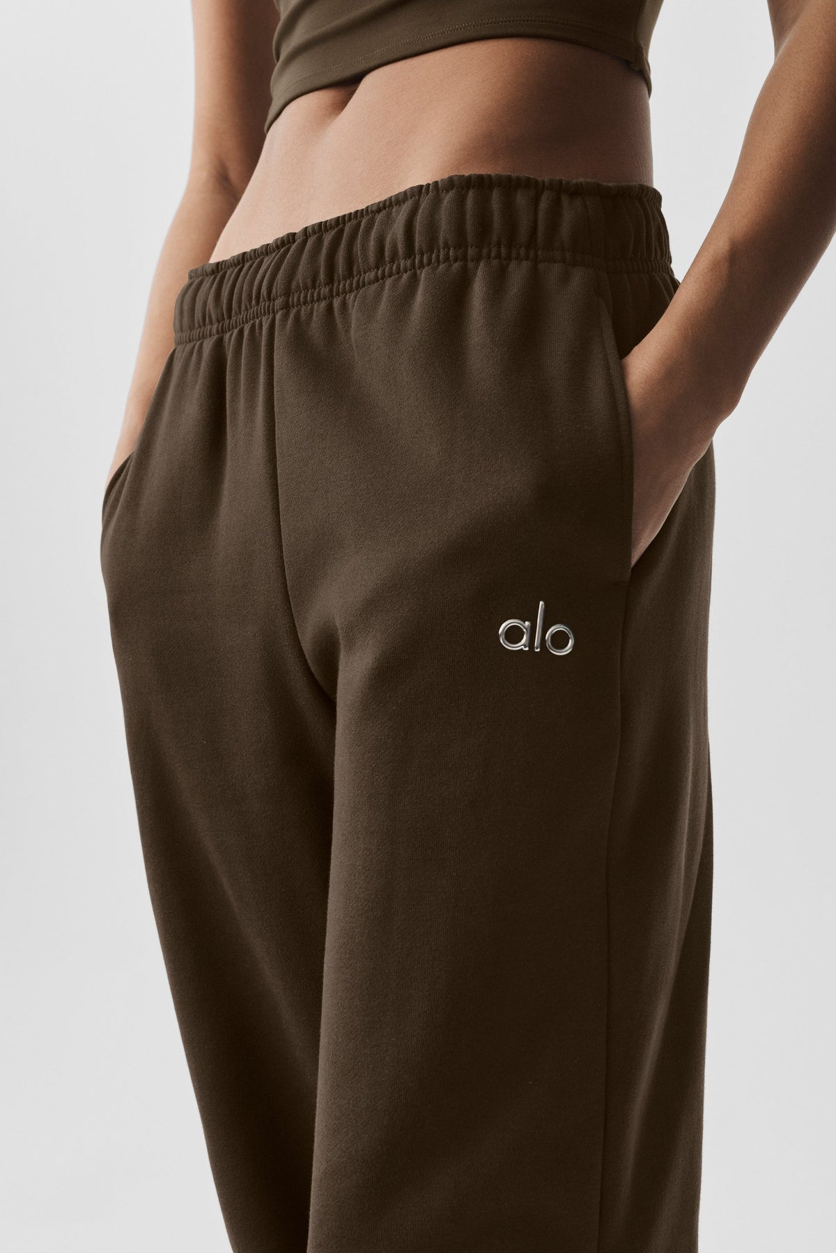 Accolade Straight Leg Sweatpant - Espresso