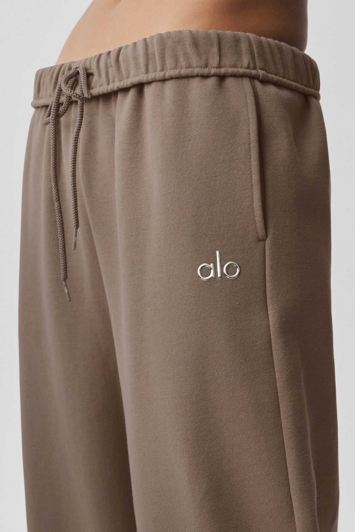 Accolade Straight Leg Sweatpant - Gravel