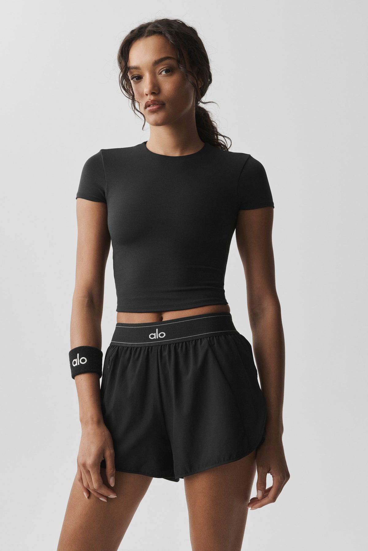 ALO Softsculpt Precision Short Sleeve Top - Black