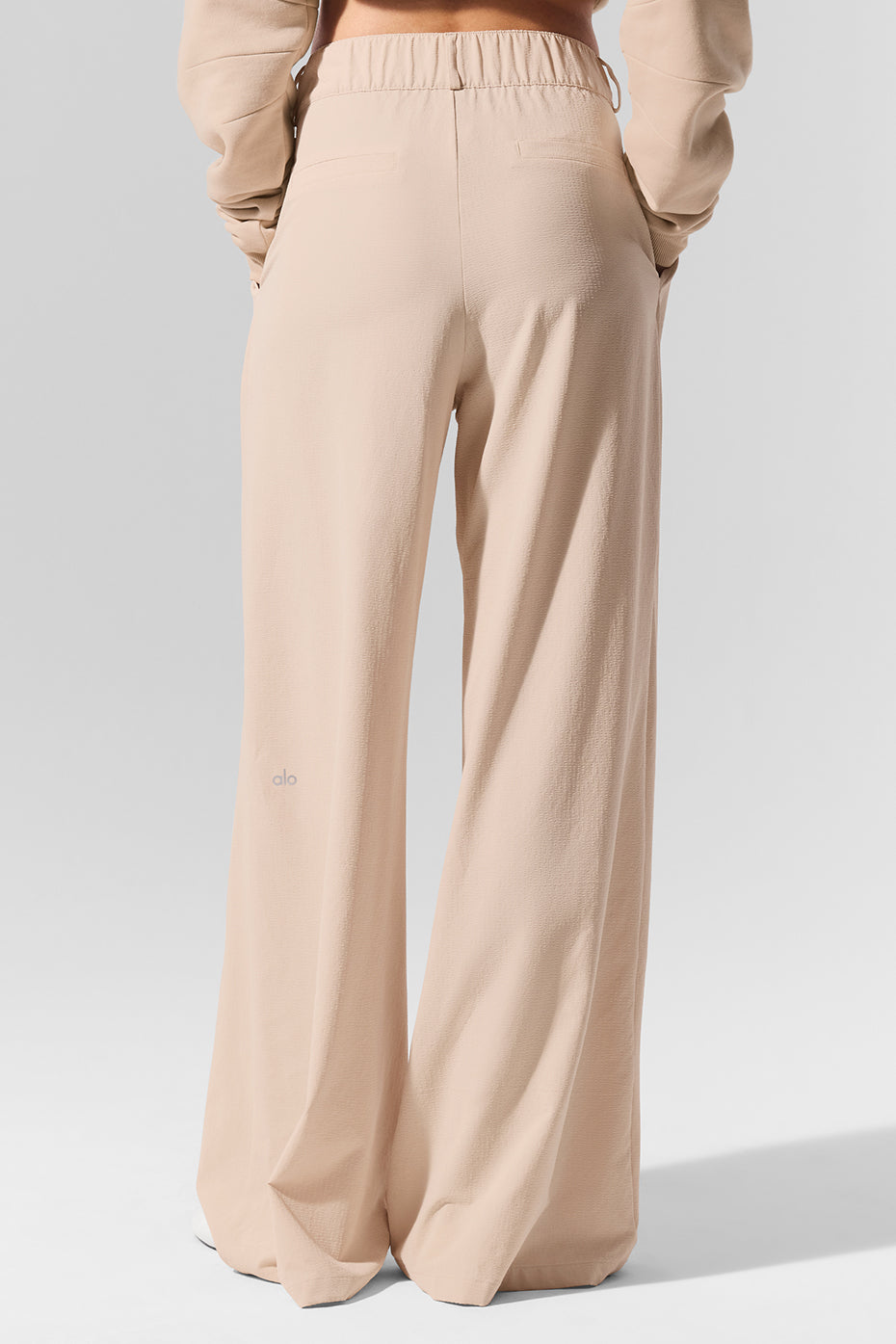 High-Waist Dreamscape Trouser (Long) - Macadamia