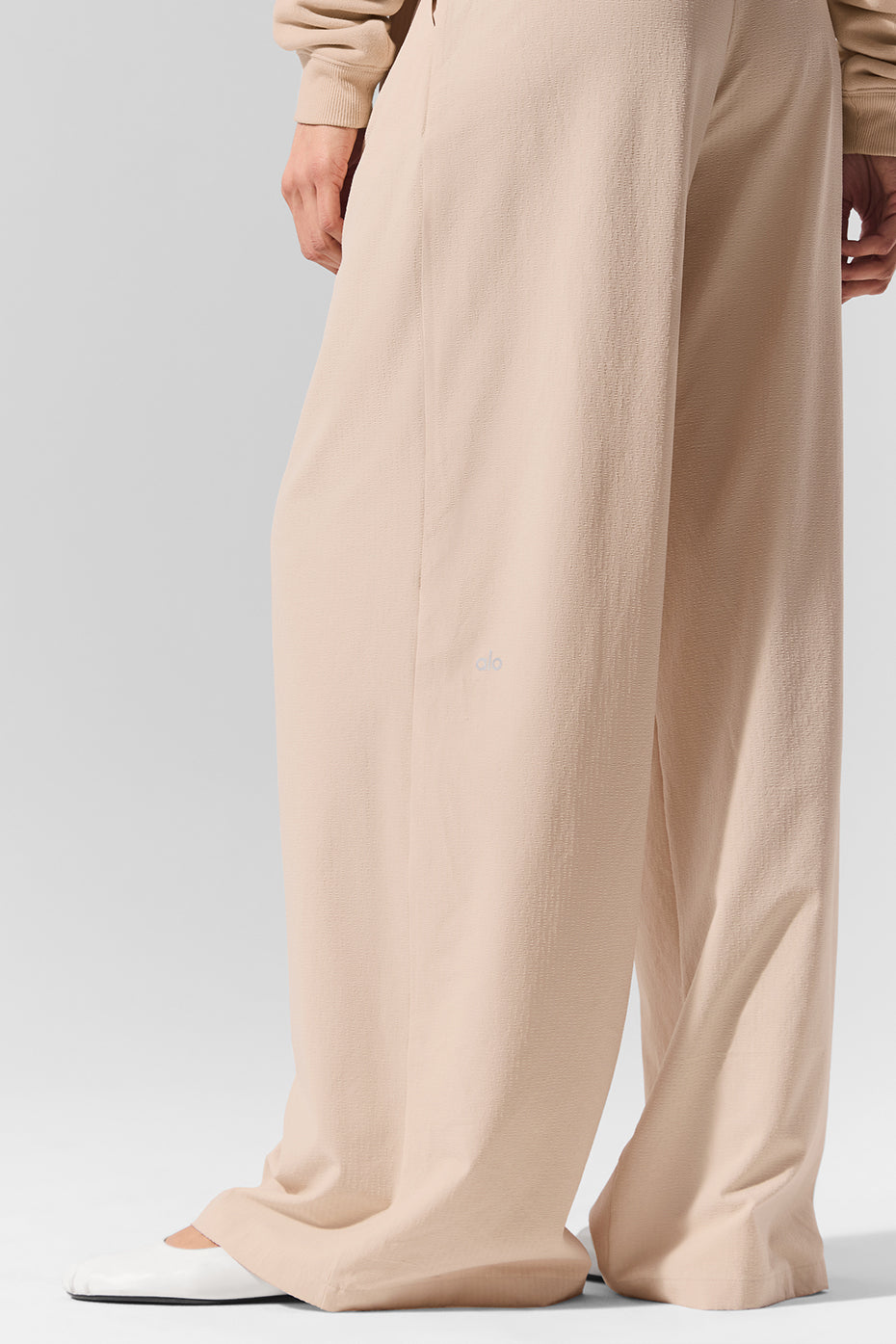 High-Waist Dreamscape Trouser (Long) - Macadamia