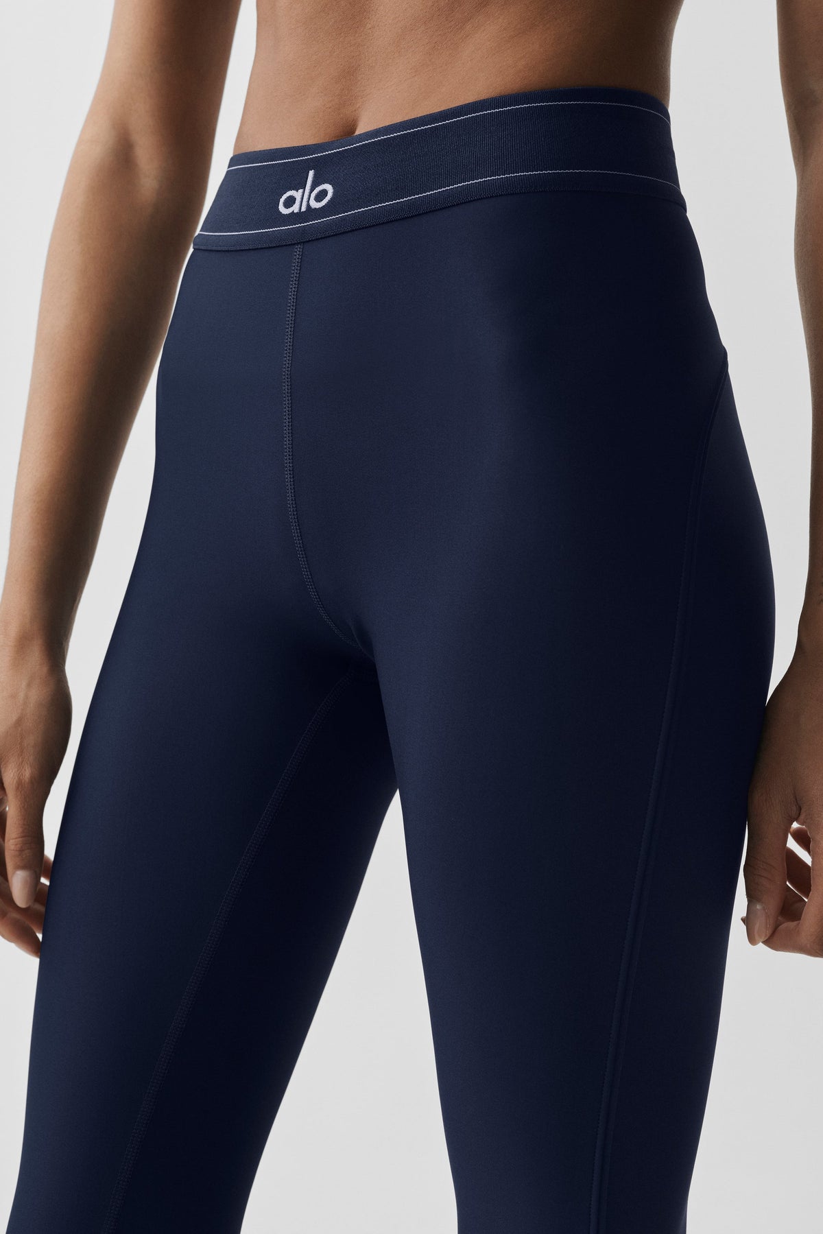 Airlift High-Waist Suit Up Legging - Navy/Navy