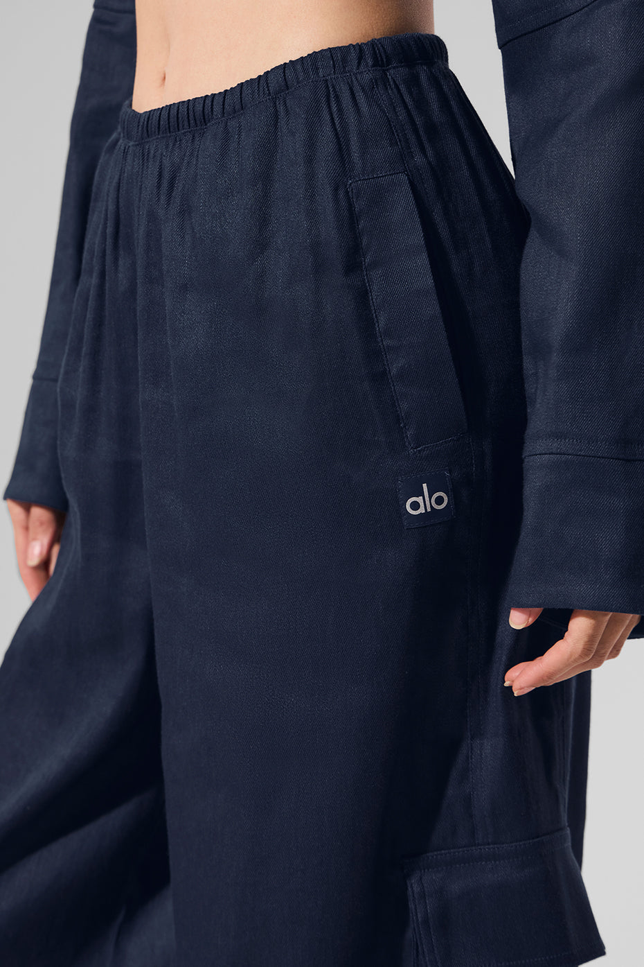 Linen Getaway Cargo Wide Leg Pant - Navy